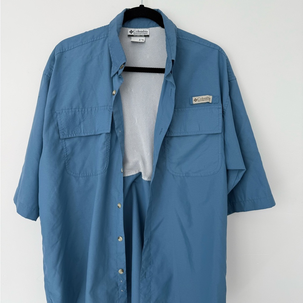 Columbia Short Sleeve Button Up Shirt Blue Size [M]Vented Fishing Hiking Outdoor